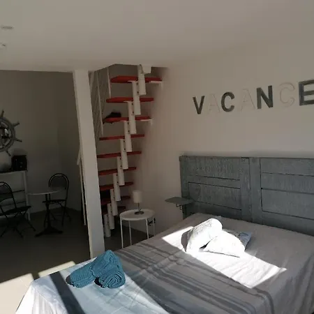 Le Petit Radieux Guest house