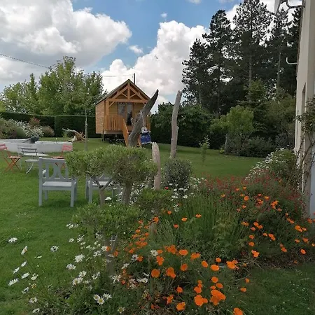 Le Petit Radieux Guest house Gemozac