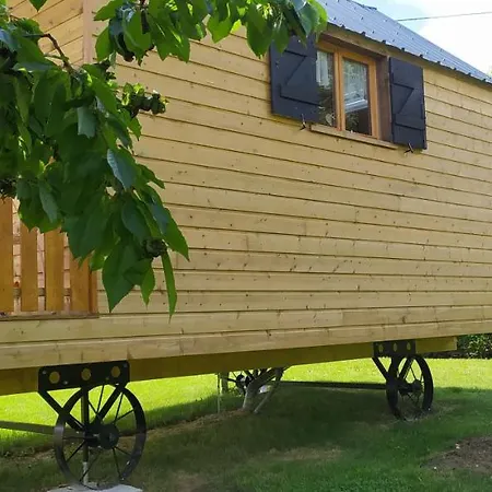 Le Petit Radieux 게스트하우스 Gémozac